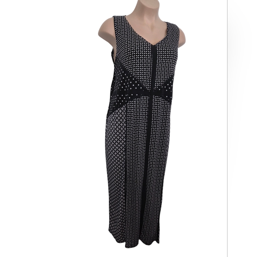 Catherines Black With White Floral Print Sleeveless Maxi Dress Sz 3X (26/28W) - Picture 2 of 7